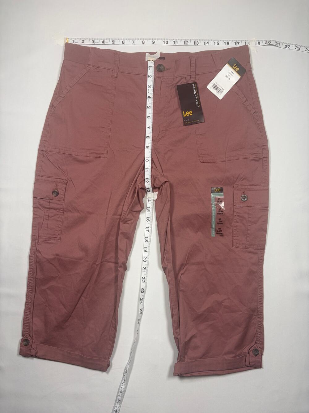NWT Lee Ultra Lux Comfort Mid Rise Capri Cargo Pants 16M Henna Pink